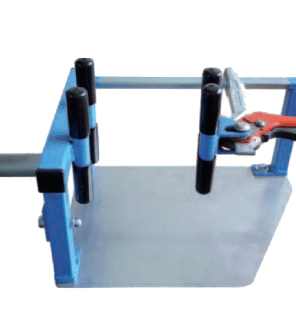Trinca / Clamp for extinguisher clamping