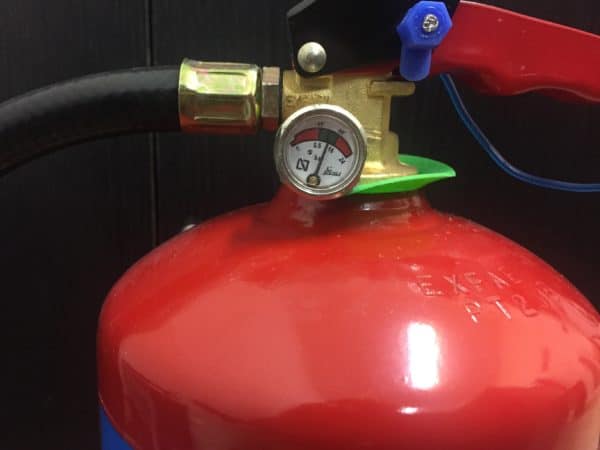 Cómo utilizar un extintor – SERIOR